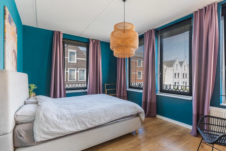 Foto 19 van Gezusters Van Damhof 2