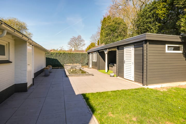 Photo 47 of Julianalaan 5