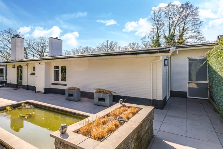 Photo 54 of Julianalaan 5