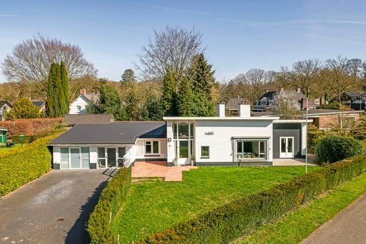 Photo 62 of Julianalaan 5