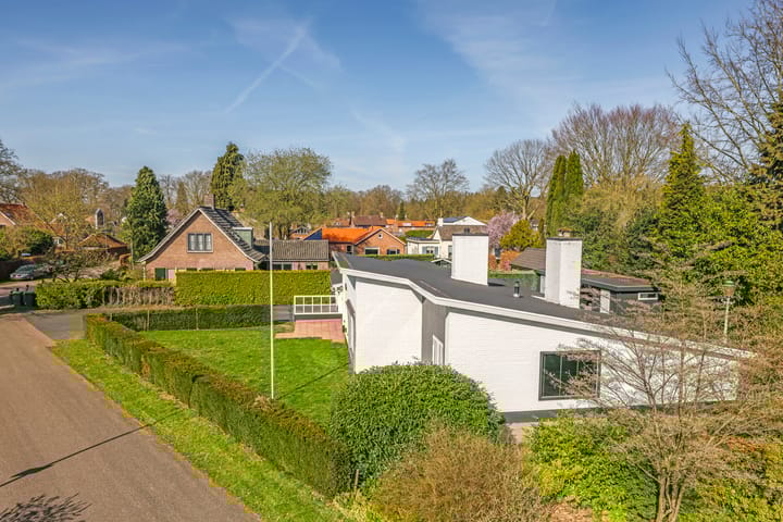 Photo 64 of Julianalaan 5