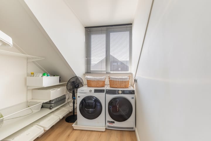 Foto 39 van Gezusters Van Damhof 2