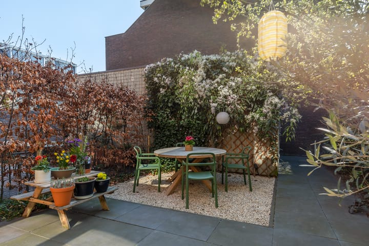 Foto 41 van Gezusters Van Damhof 2