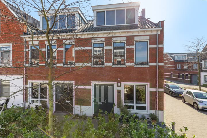 Foto 49 van Gezusters Van Damhof 2