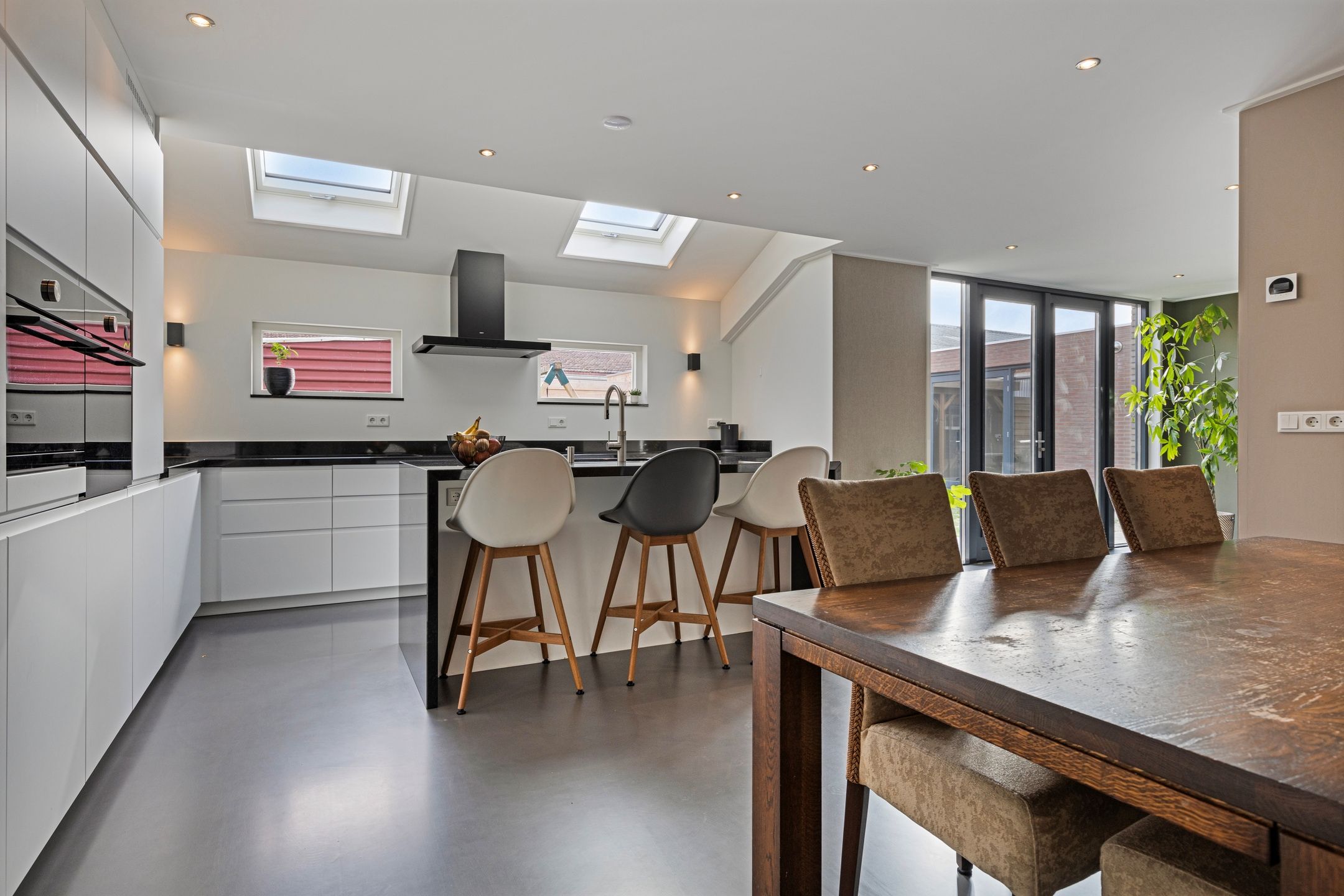 Foto 15 van Prins Hendrikstraat 11