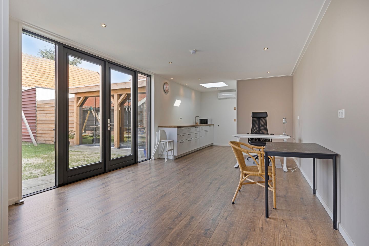 Foto 25 van Prins Hendrikstraat 11