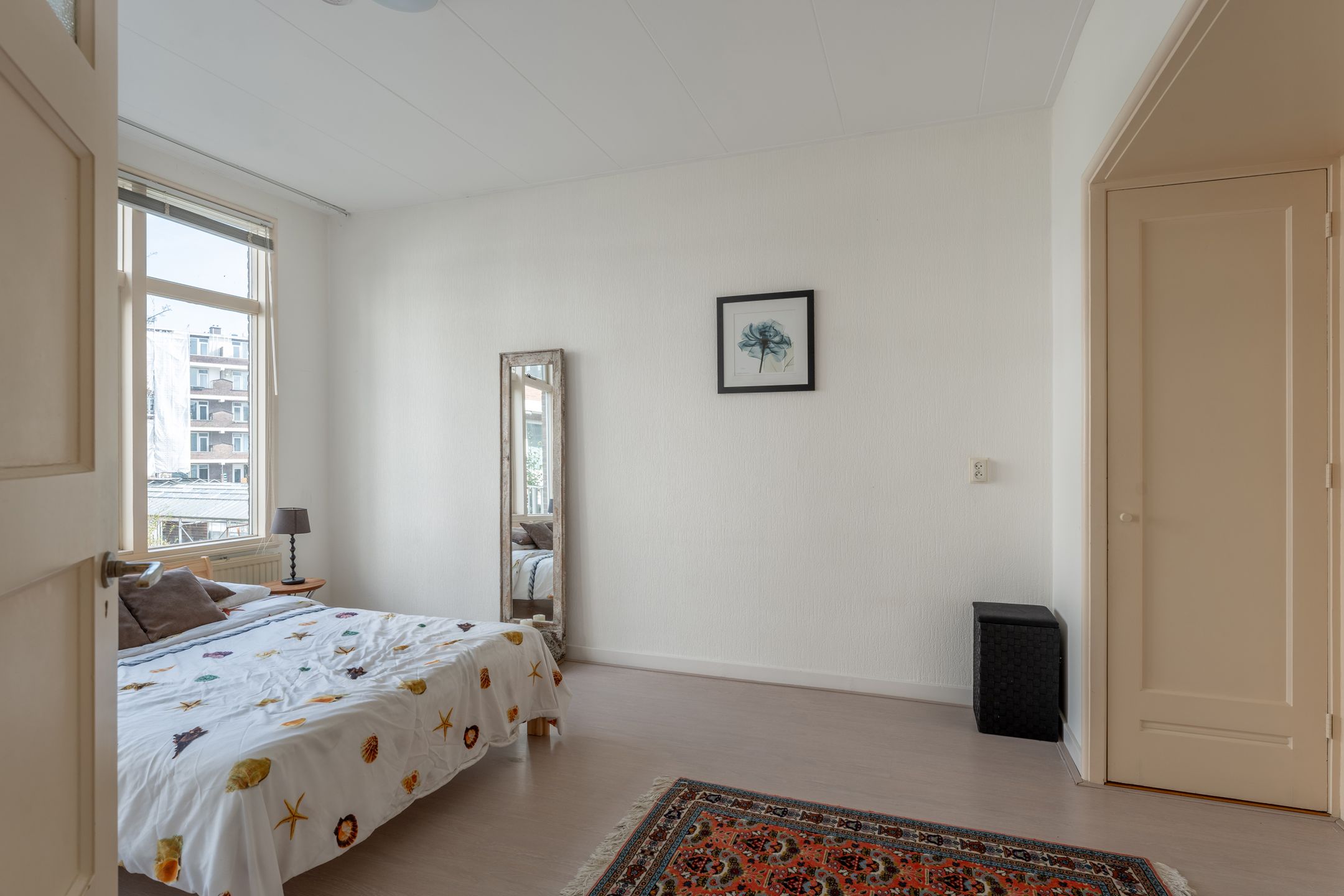 Foto 9 van Van Beuningenstraat 8-B