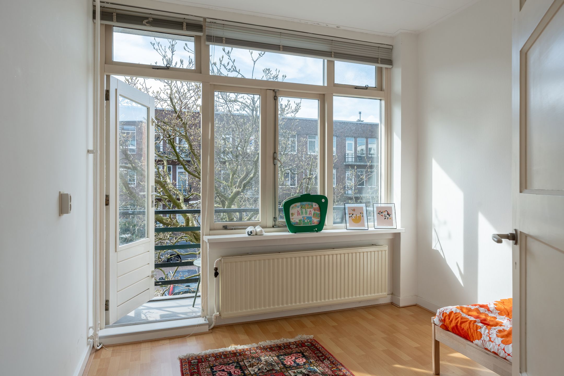 Foto 12 van Van Beuningenstraat 8-B