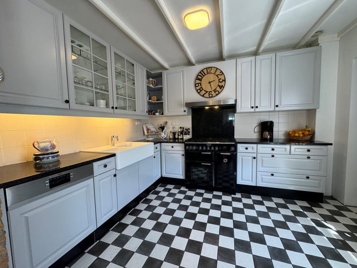 Photo 11 of Sint Jorisstraat 10