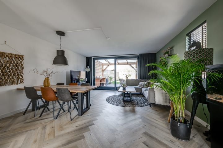 Foto 8 van Johanna Ufkesstraat 59