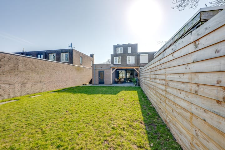 Foto 38 van Johanna Ufkesstraat 59