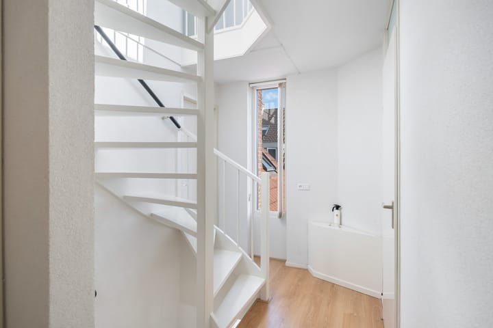 Foto 32 van Leeuwenburg 39