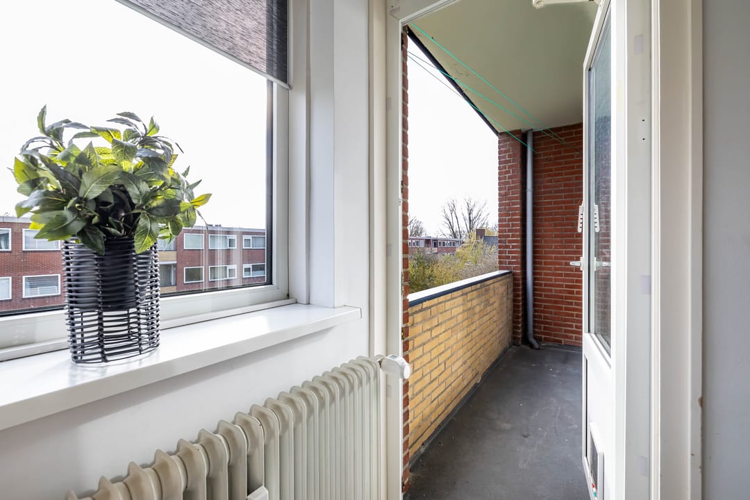 Photo 32 of Groen van Prinstererlaan 42