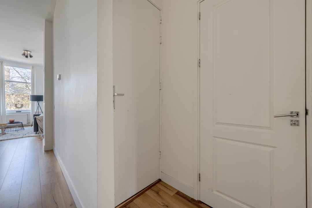 Foto 28 van Oostzeedijk 12-A01