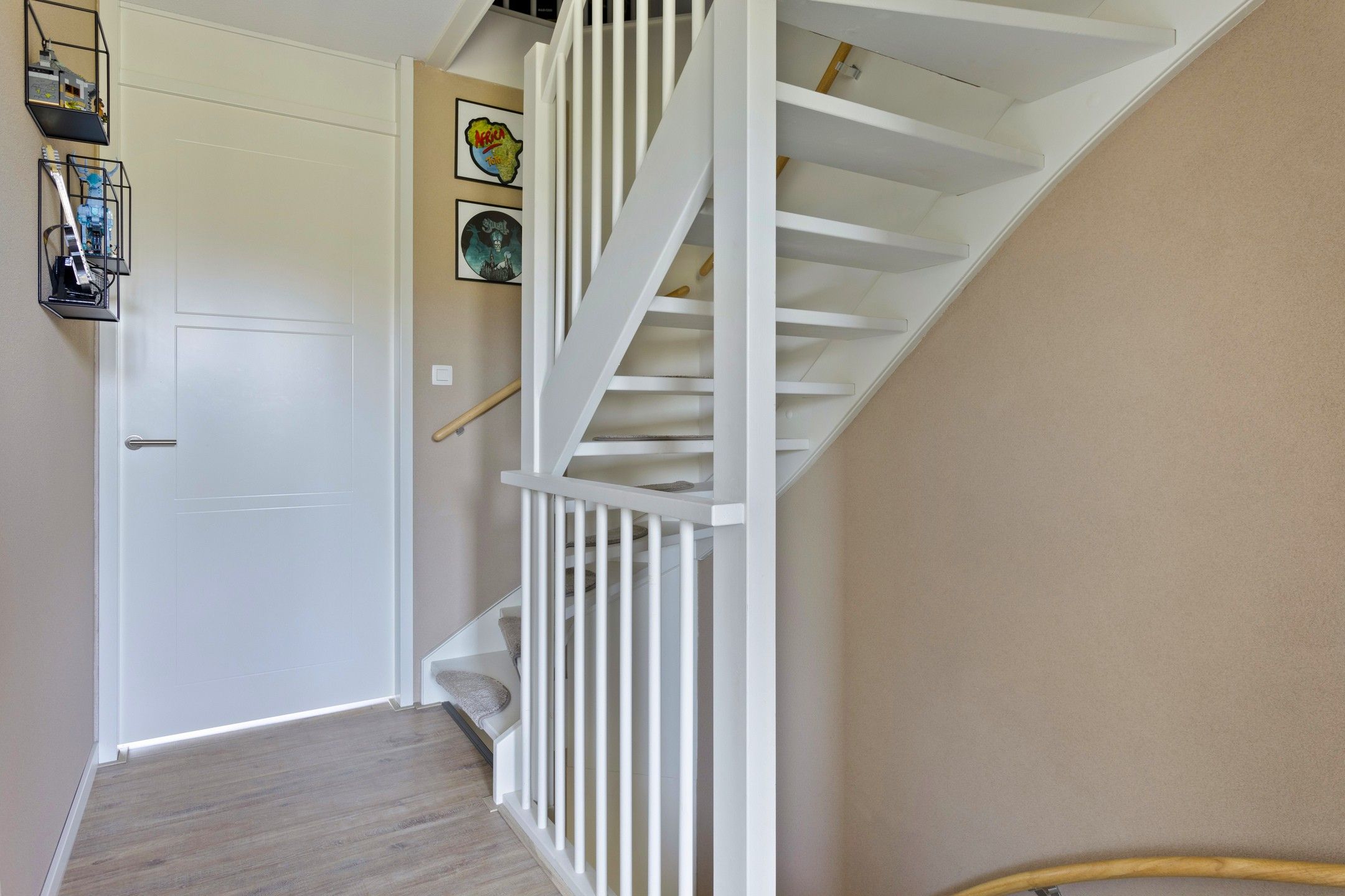 Photo 18 of Pinksterbloemstraat 16