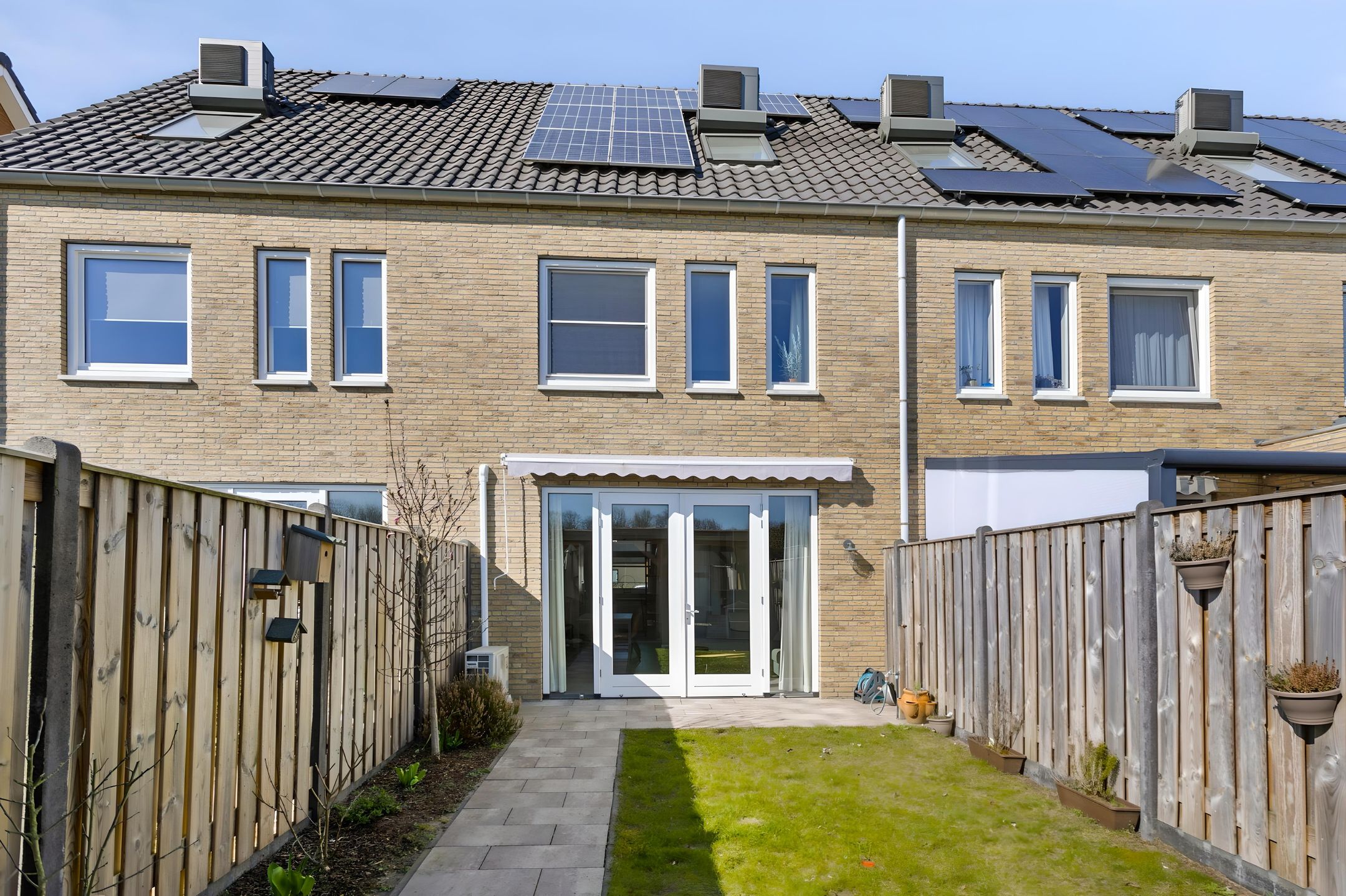 Photo 21 of Pinksterbloemstraat 16