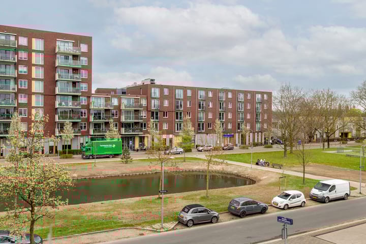 Foto 32 van Nassauplantsoen 33