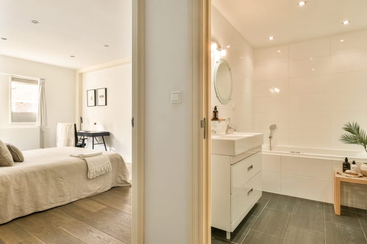 Photo 25 of Cornelis Trooststraat 27-H