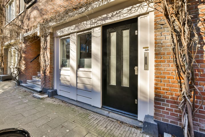 Photo 27 of Cornelis Trooststraat 27-H