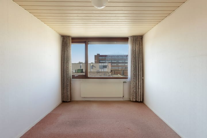 Foto 18 van Raadhuisplein 40