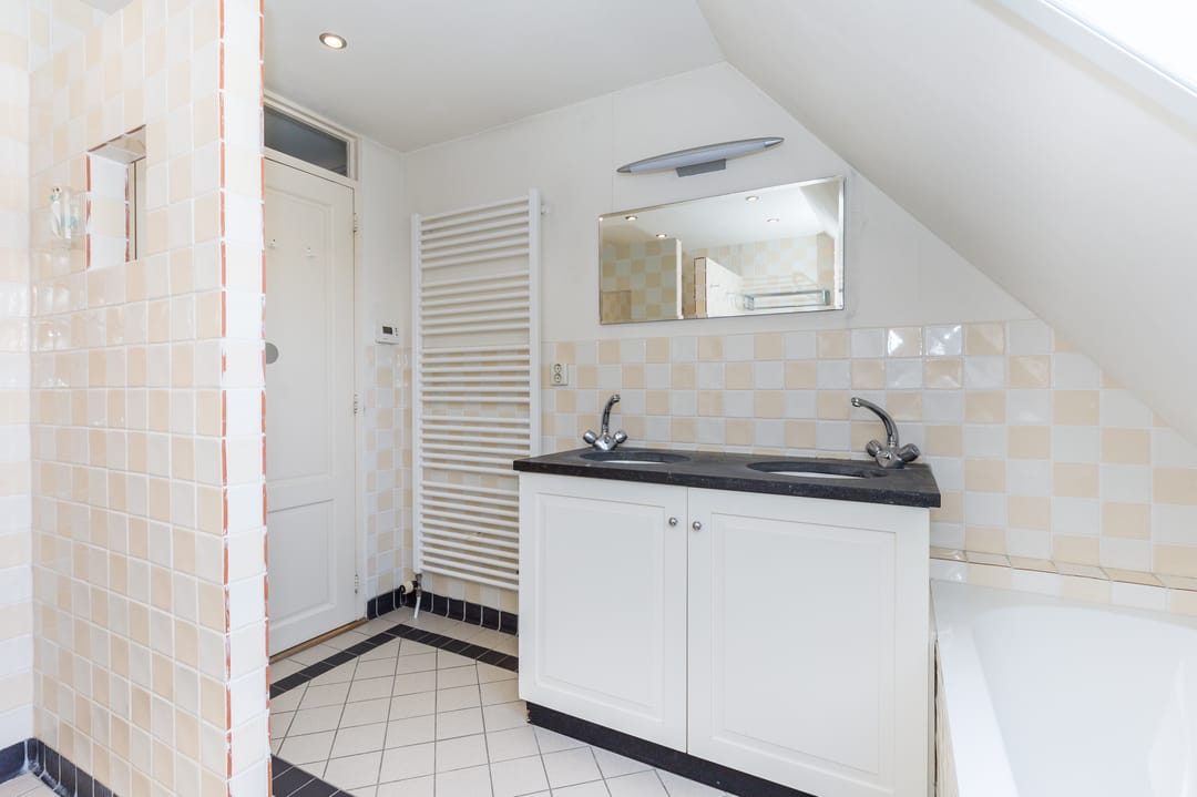 Photo 41 of Zuidzijde 125-E