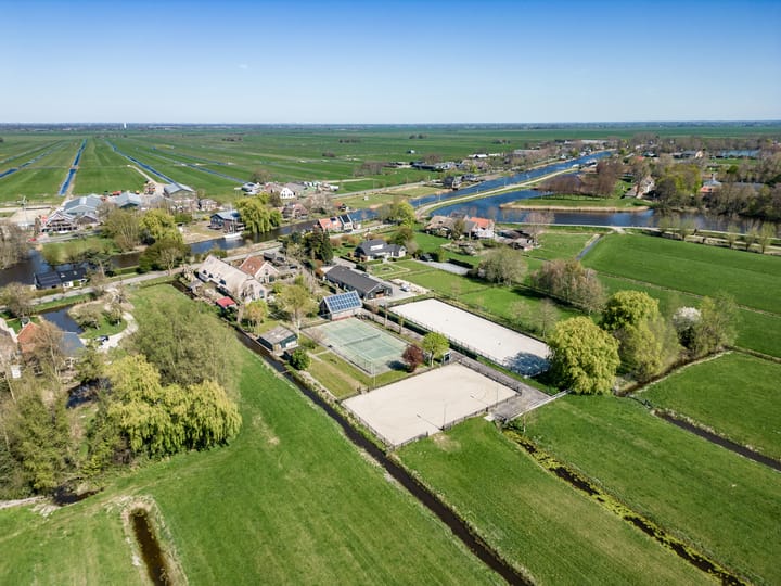 Photo 70 of Zuidzijde 125-E