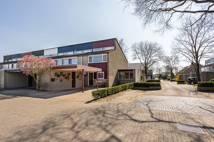 Foto 38 van van de Veldeweg 51