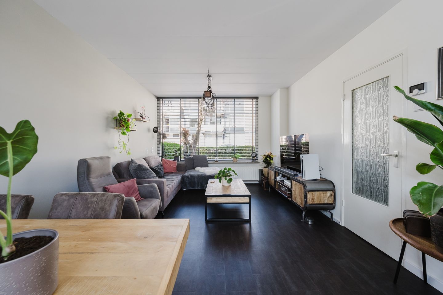 Foto 1 van Lobeliastraat 36