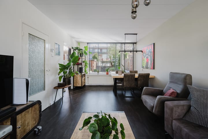 Foto 2 van Lobeliastraat 36