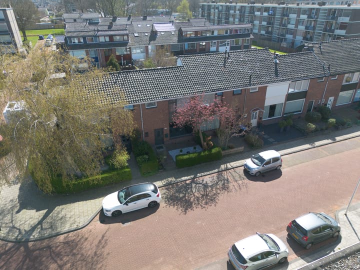 Photo 6 of Lobeliastraat 36