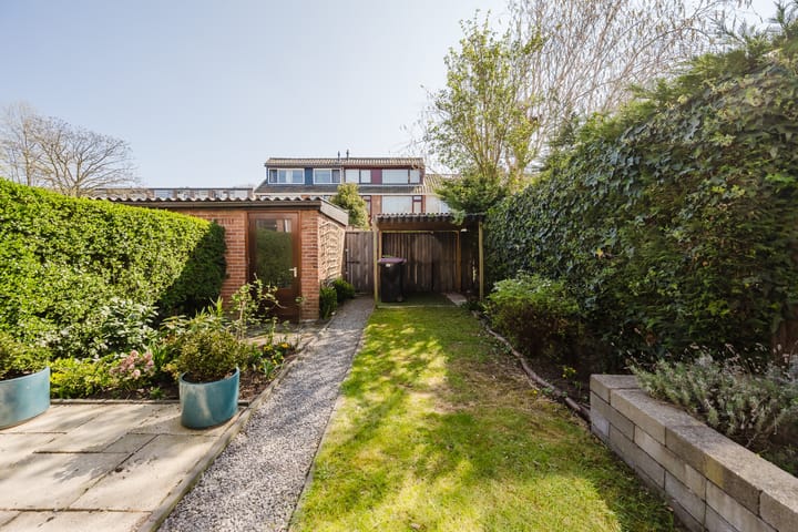 Photo 15 of Lobeliastraat 36