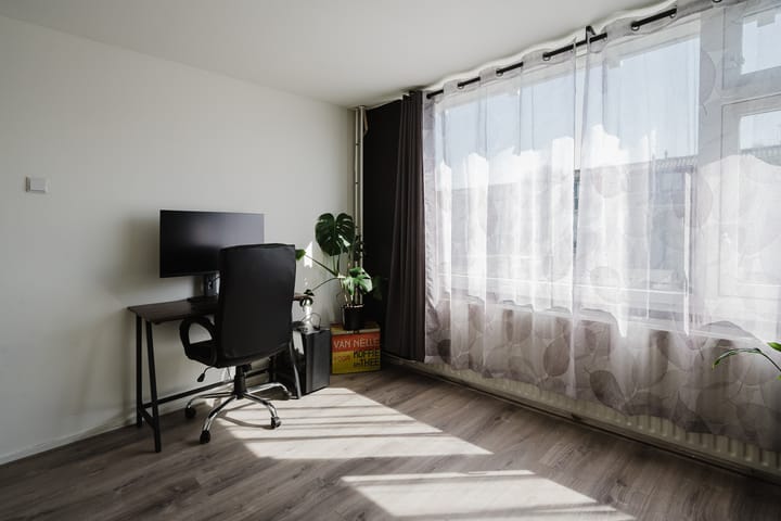 Photo 19 of Lobeliastraat 36