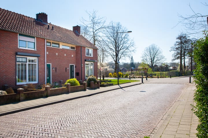 Photo 48 of Kastanjelaan 81