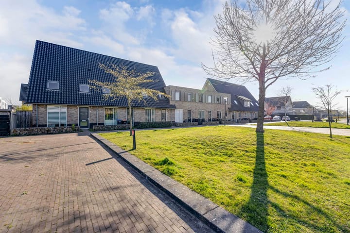 Foto 32 van Boterbloemhof 19