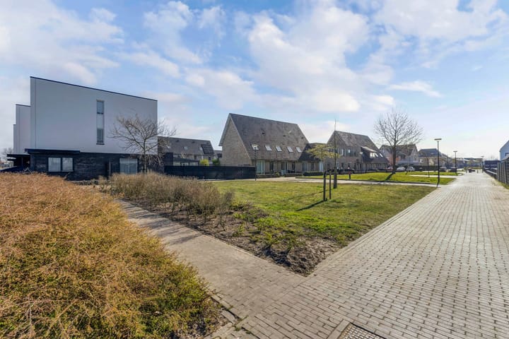 Foto 36 van Boterbloemhof 19