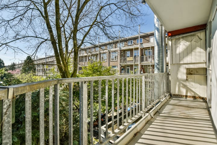 Foto 3 van Jan van Galenstraat 305-2