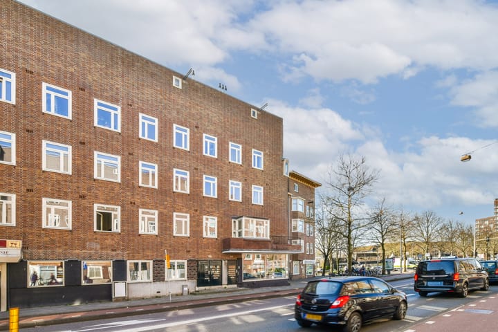 Foto 4 van Jan van Galenstraat 305-2