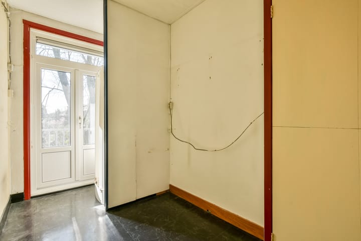 Foto 13 van Jan van Galenstraat 305-2