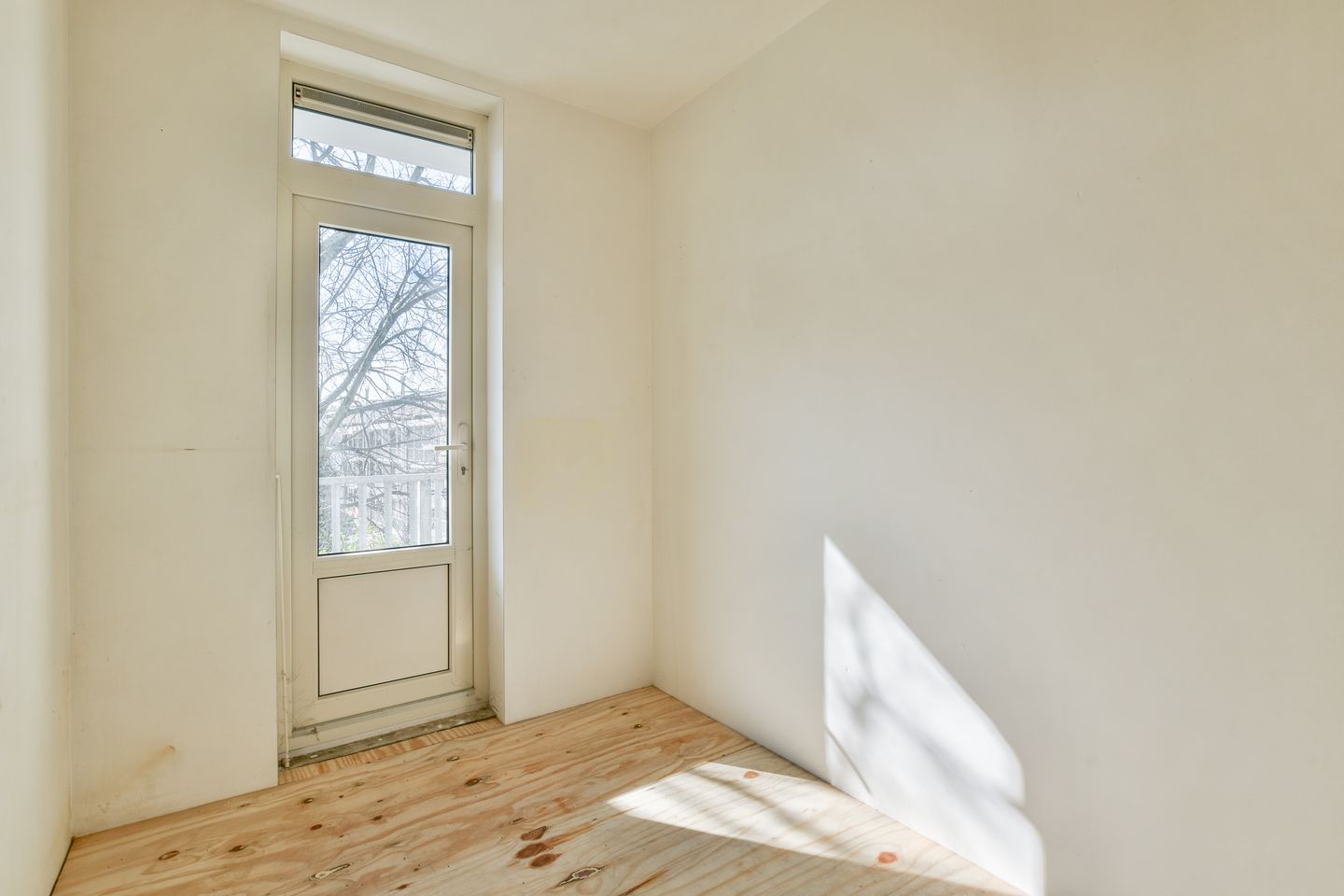 Foto 14 van Jan van Galenstraat 305-3