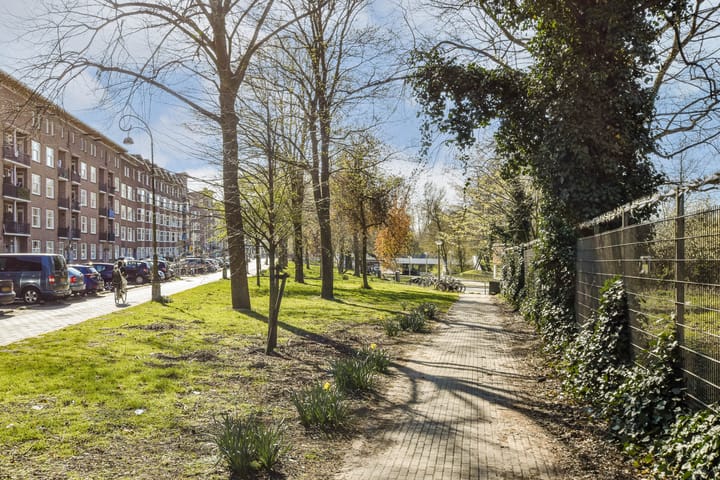 Foto 17 van Jan van Galenstraat 305-3