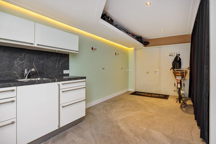 Photo 13 of Biezenloop 118