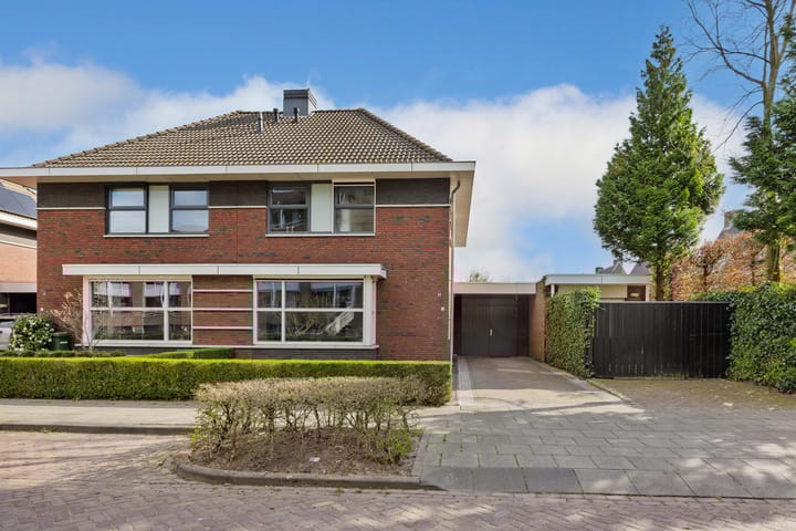 Photo 42 of Biezenloop 118