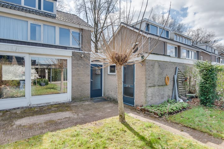 Foto 29 van Lijsterbeslaan 30