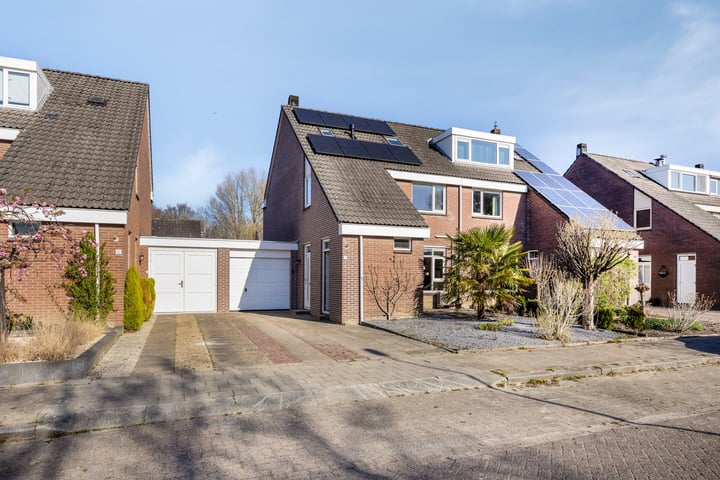 Vrijheidsplaat 8