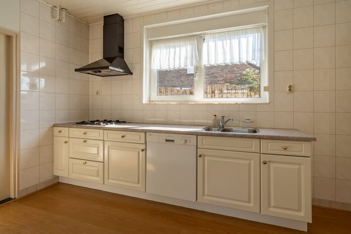 Photo 3 of Voorstraat 10