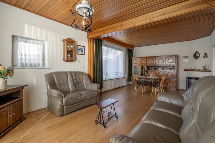 Photo 16 of Voorstraat 10