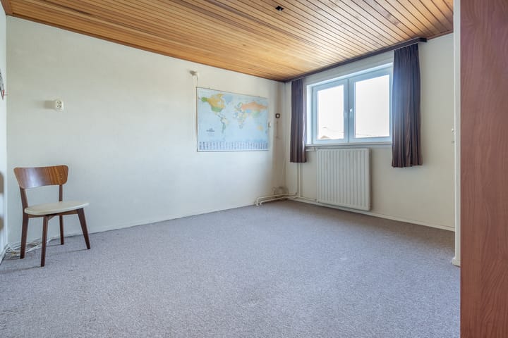 Photo 27 of Voorstraat 10