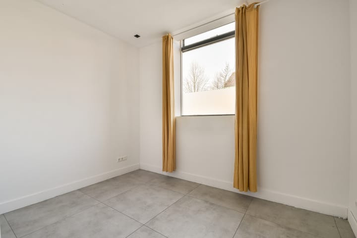 Foto 16 van Breesaperhof 33