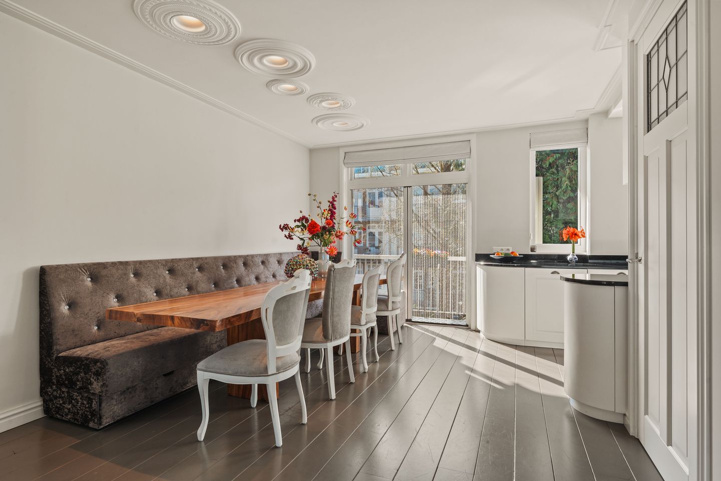 Foto 1 van Woubruggestraat 26-2