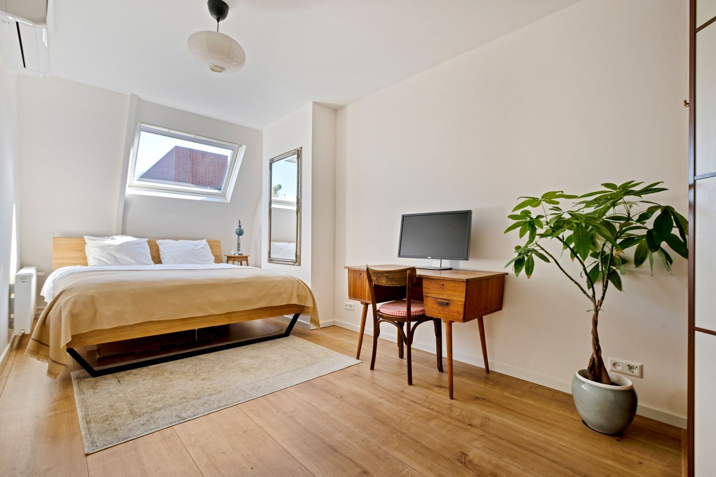 Foto 10 van Vondelkerkstraat 28-1